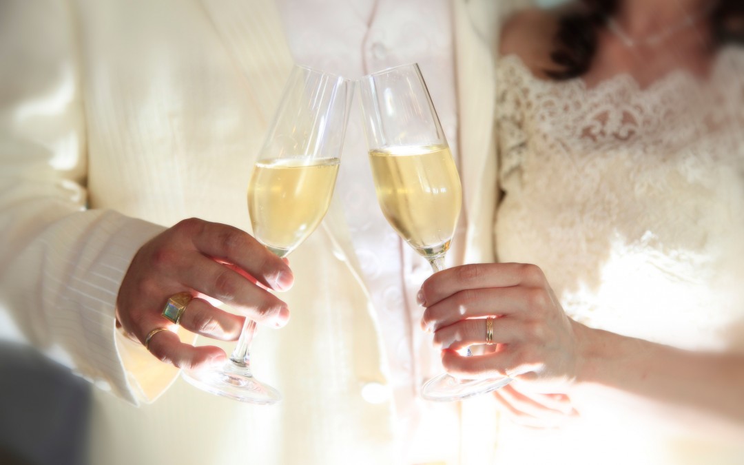 Toasting at your wedding – Prosecco is the new Champagne